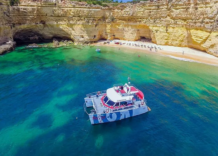 Luxury 3 Bedroom Apartment,