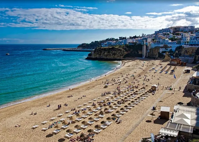 Luxury 3 Bedroom Apartment, アパート