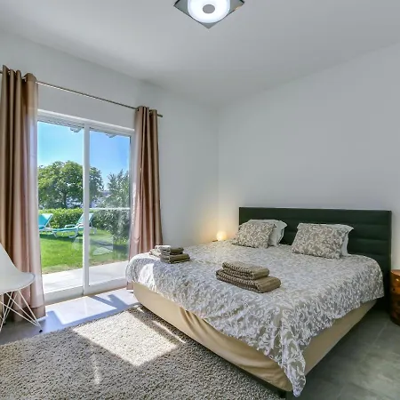 Апартаменты Luxury 3 Bedroom Apartment, Албуфейра