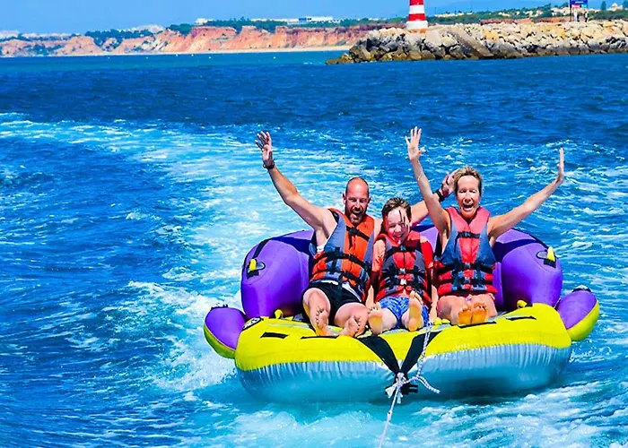 Διαμέρισμα Luxury 3 Bedroom Apartment, Αλμπουφέιρα