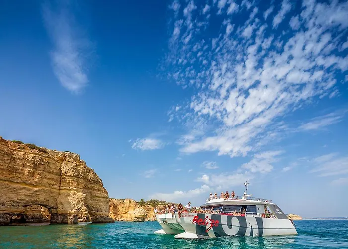 Luxury 3 Bedroom Apartment, * Albufeira