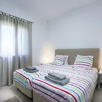 Luxury 3 Bedroom Apartment, * אלבופיירה