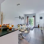 דירה Luxury 3 Bedroom Apartment,