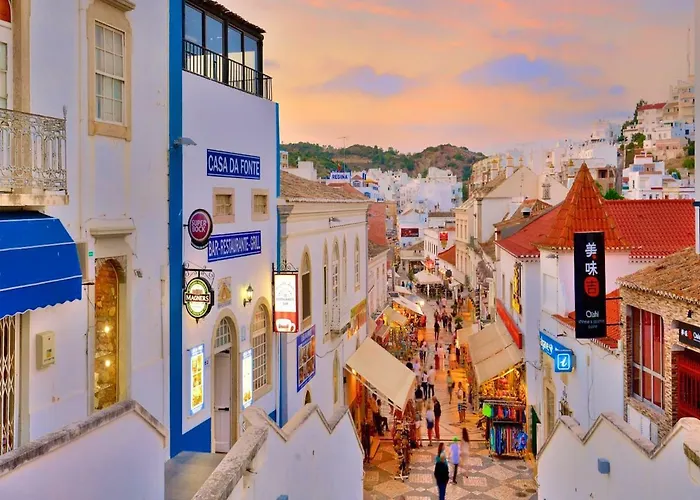 公寓 Luxury 3 Bedroom Apartment, *